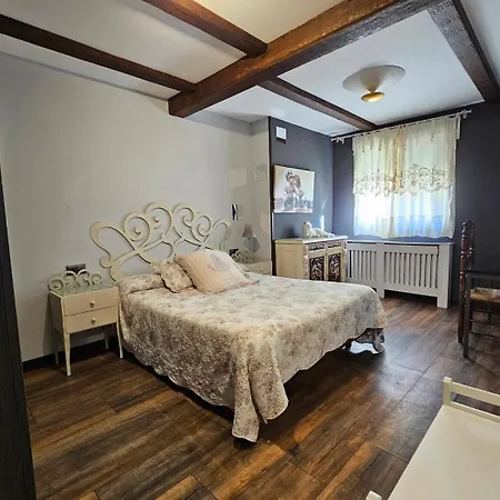 Holiday home Rural Lila 1